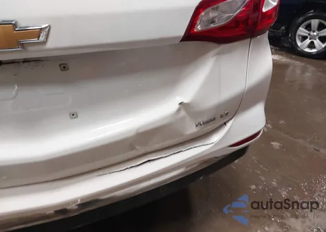 2021 Chevrolet Equinox Awd Lt z USA, uszkodzony, nr VIN 3GNAXUEV8MS175680